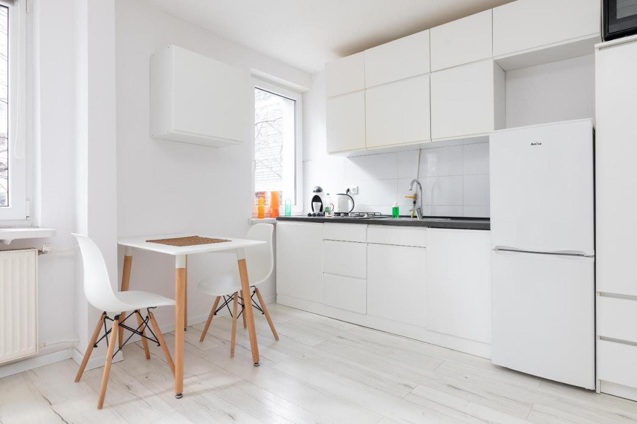 Rondo Onz Sunny Apartment Warszawa Exteriör bild